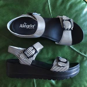 Alegria platform sandals - black/white stripes 40